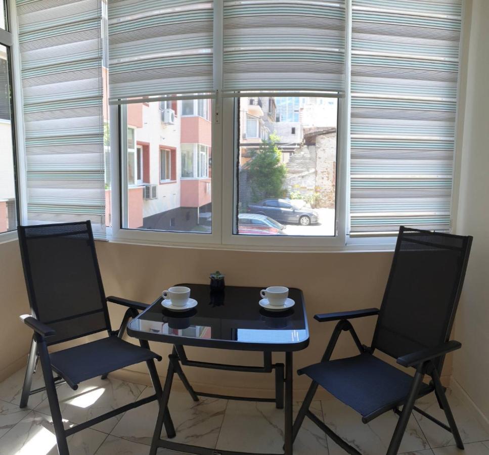 Apartment The Room Burgas City Exterior foto
